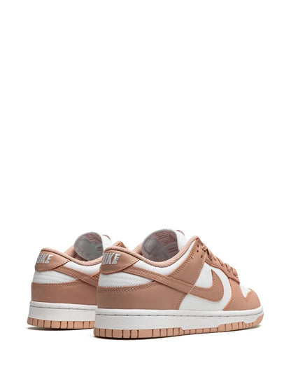 Nike baskets Dunk Low "Rose Whisper"