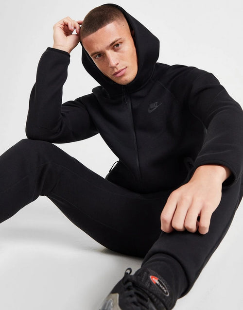 Nike Sweat à capuche Tech Fleece